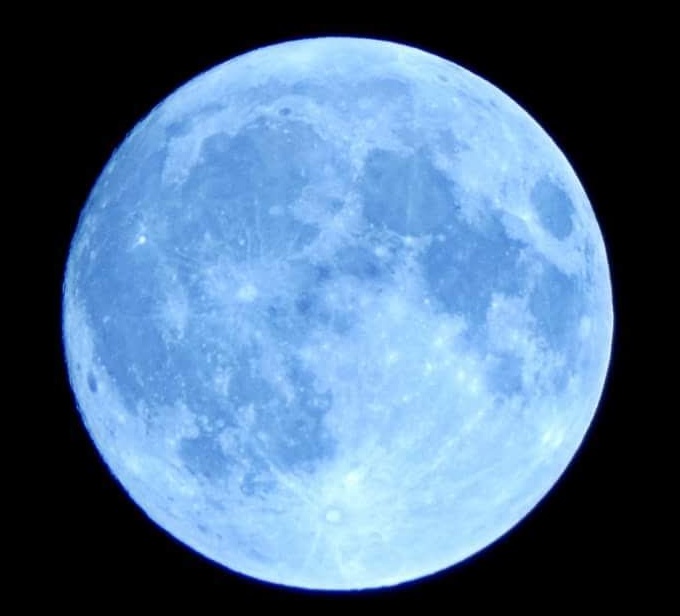 torrecilla moon 